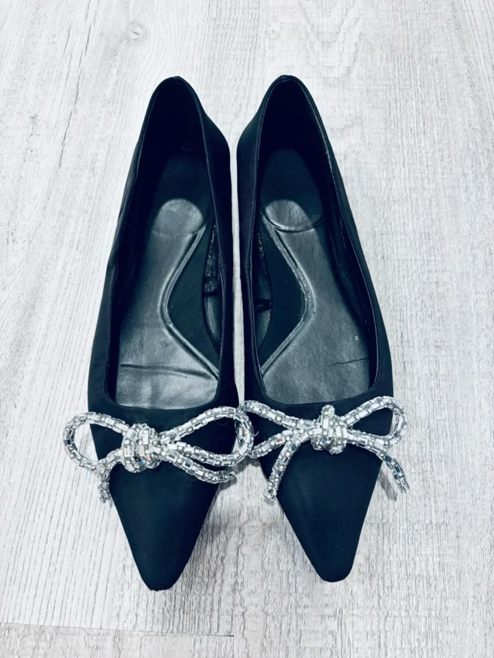 Zara Black Satin Ballet Flats with Embellished Bow Size 36 - Picture 3 of 8